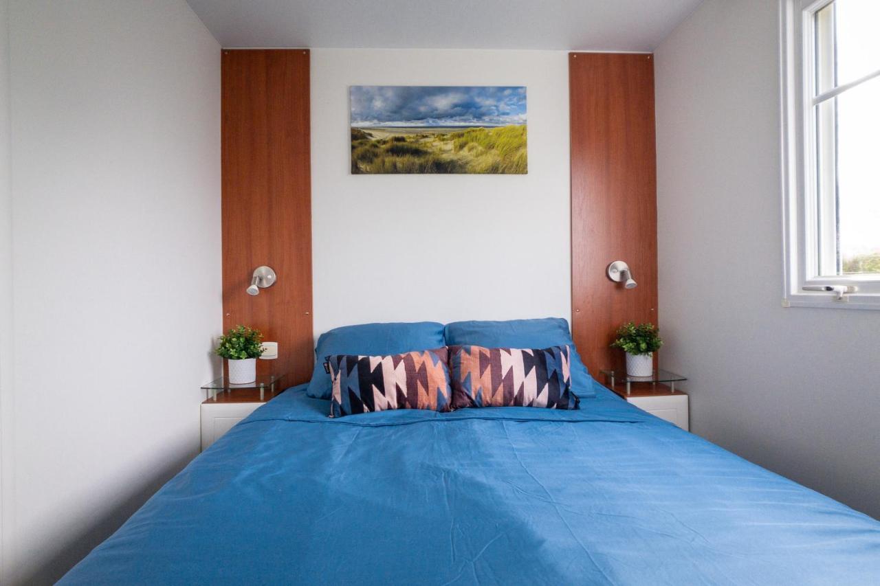 Вилла Knus En Modern Ingericht Chalet Met Gratis Wifi Tzummarum Экстерьер фото